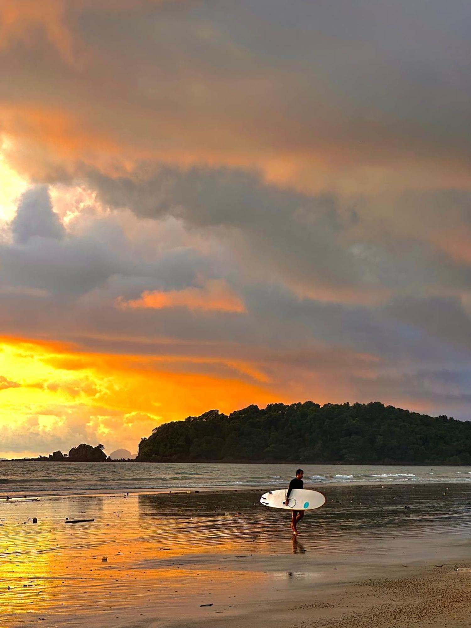 Phayam Garden Resort Koh Phayam Bagian luar foto
